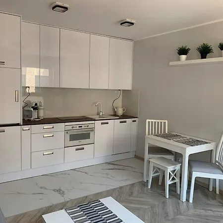 86b Angielska Grobla 5 - śródmieście *