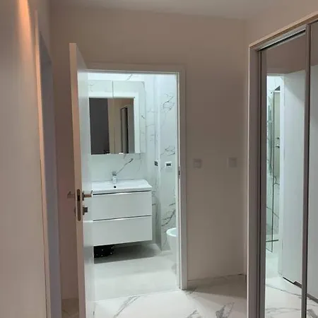 דירה 86b Angielska Grobla 5 - Srodmiescie