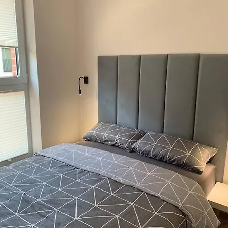 86b Angielska Grobla 5 - Srodmiescie